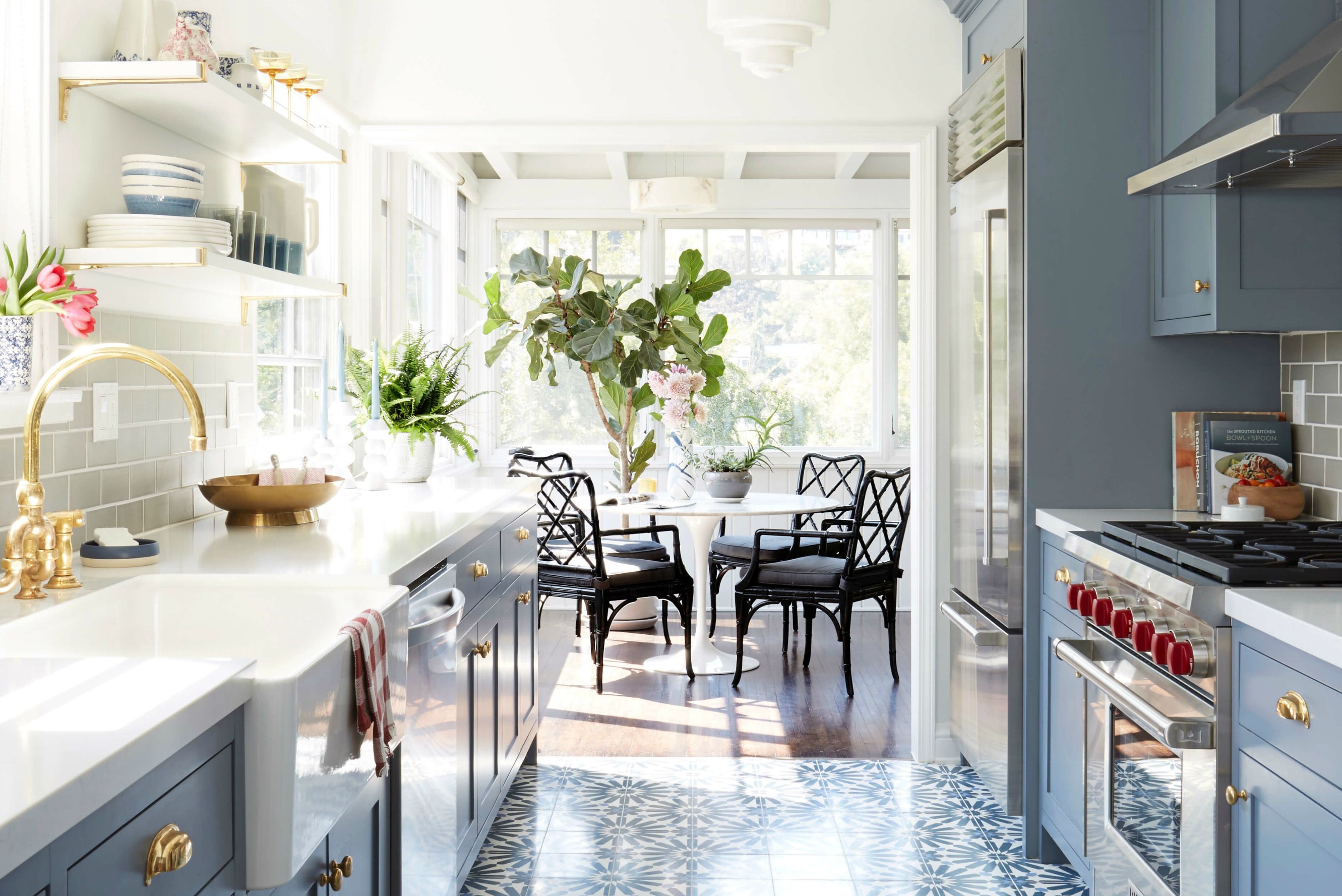 small galley kitchen design uk